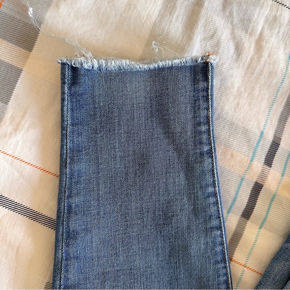 Madewell 9” High Rise Blue Skinny Distressed Jeans with Stretch - Picture 2 of 13